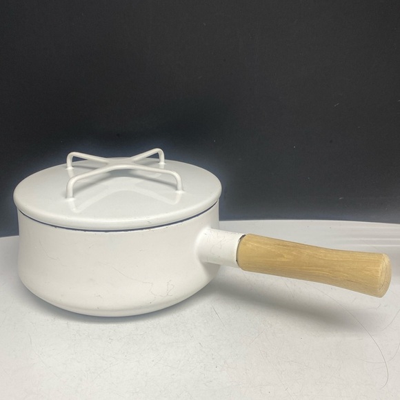 Dansk Kobenstyle France Yellow Enamel Covered Pan Cookware 4 Quart - Picture 4 of 17